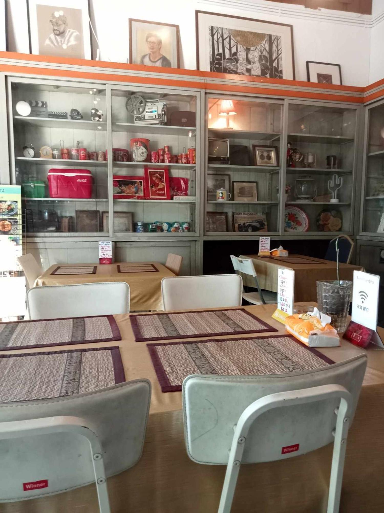 Bang Lumphu House&Bistro Leilighet Bangkok Eksteriør bilde